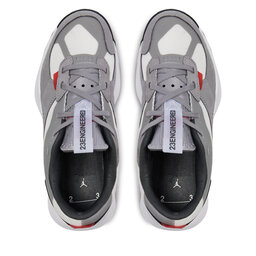 

Взуття Nike Jordan Air 200E DC9836 002 Cement Grey/University Red, Сірий