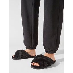 Ugg Hausschuhe Ugg W Scuffita 1123572 Schwarz