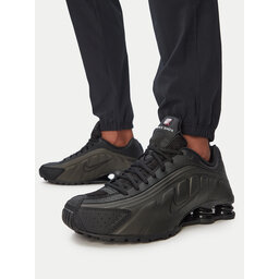 Nike Снікерcи Nike Shox R4 HQ1988 Чорний