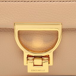 

Сумка Coccinelle ND8 Arlettis Signature E1 ND8 19 03 01 Toasted N10, Коричневий