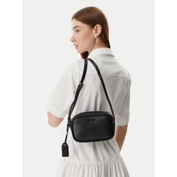 HUGO Handtasche HUGO Jodi 50562945 Schwarz