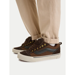 Vans Sneakers aus Stoff Vans Knu Skool VN000D22DFO1 Braun