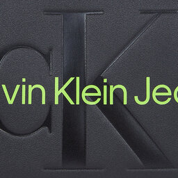 

Сумка Calvin Klein Jeans Sculpted Camera Pouch21 Mono K60K610681 Black/Dark Juniper 0GX, Чорний