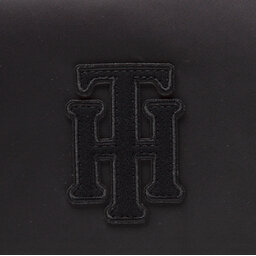 

Сумка Tommy Hilfiger Poppy Crossover Applique AW0AW13182 BDS, Чорний