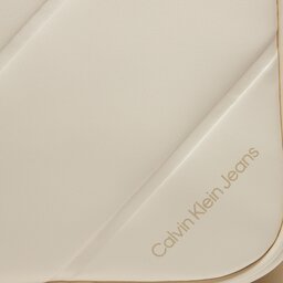 

Сумка Calvin Klein Jeans Quilted Camerabag18 K60K611821 Papyrus YAN, Écru
