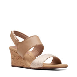 Clarks Szandál Clarks Kyarra Faye 26171239 Warm Beige Lea