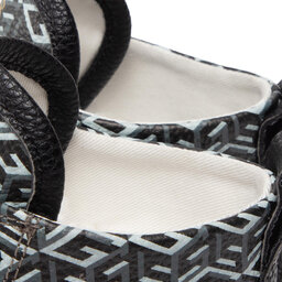 

Снікерcи Guess, Чорний