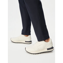 Emporio Armani Sneakers Emporio Armani EM003740 AF19726 M0107 Weiß