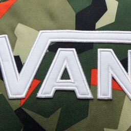 

Рюкзак Vans New Skool Backpack VN000628KE91 Black/Grape Leaf, Чорний