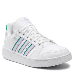 

Взуття adidas, Білий