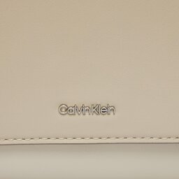 

Сумка Calvin Klein Ck Must Shoulder Bag_Color Block K60K611342 Dk Ecru/ Stony Beige/ Medium Taupe PC4, Білий