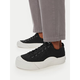 KARL LAGERFELD Sneakers aus Stoff KARL LAGERFELD Kampus Max V KL50516 Schwarz