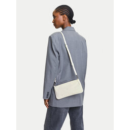 Calvin Klein Jeans Handtasche Calvin Klein Jeans Ckj Monogram Mini Bag LV04K3183G Creme