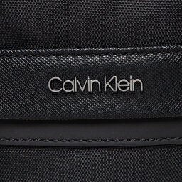

Плоска сумка Calvin Klein Remote Conv Reporter S K50K509577 BAX, Чорний