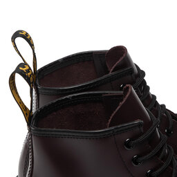 

Берци Dr. Martens, Бордовий