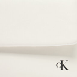 

Сумка Calvin Klein Jeans Block Flap Shoulderbag25 Pu K60K611467 Bright White YAF, Білий