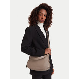 Coccinelle Handtasche Coccinelle U45 Coccinellenory E1 U45 13 02 01 Dunkelbeige