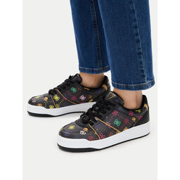 Guess Sneakers Guess FLPMAY FAL12 Schwarz