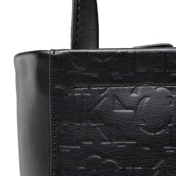 

Сумка Calvin Klein Jeans Sleek Micro Tote K60K609825 BDS, Чорний