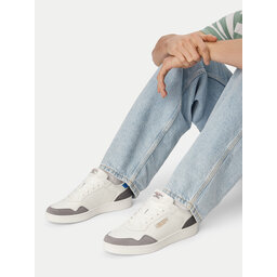 Guess Jeans Снікерcи Guess Jeans CWBEO-LUNARI-01 WE Білий