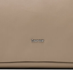 

Сумка Calvin Klein Elevated Soft Shoulder Bag Lg K60K610752 A04, Коричневий