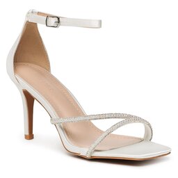 Que zapatos combinan con un vestido de invitada de boda en rosa palido