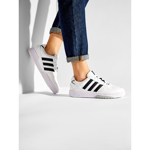 adidas courtic j