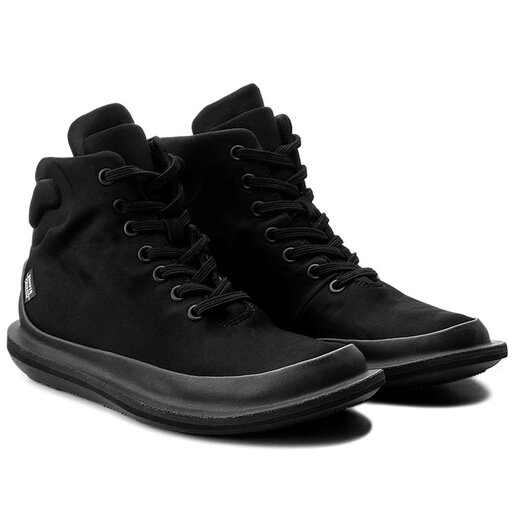Botines GORE-TEX K400241-001 Film Black/Padel Negro/Human N • Www.zapatos.es