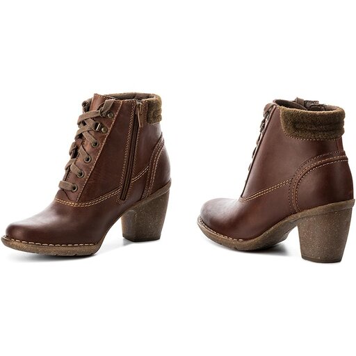 Clarks carleta 2025 crane boots