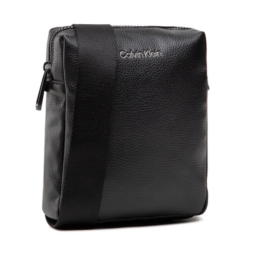 Sacoche Calvin Klein Ck Must Reporter S K50K508695 BAX chaussures