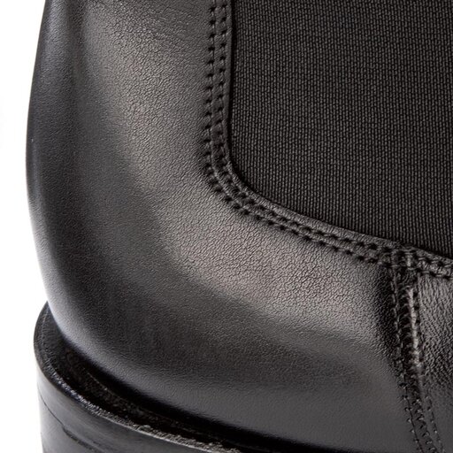 Clarks Ellis Franklin 261273797 obuvki.bg