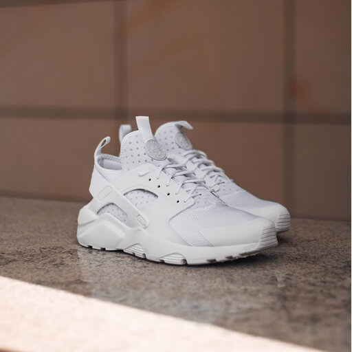 Sneakers Nike Air Huarache Run Ultra 819685 101 Bianco escarpe