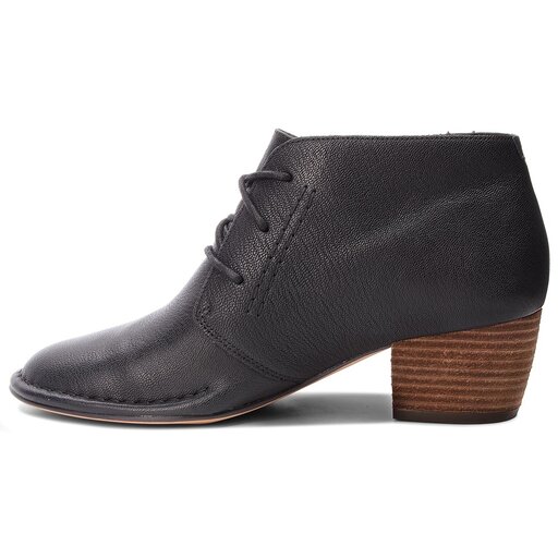 Clarks spiced charm best sale black
