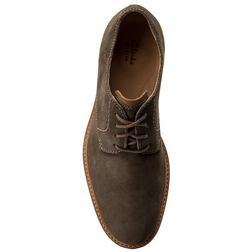 Clarks atticus lace taupe on sale nubuck
