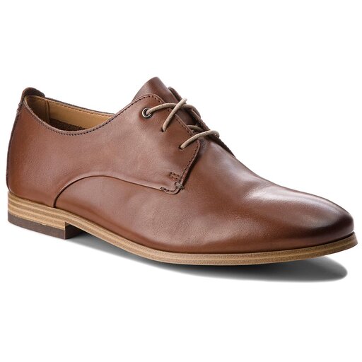 Clarks chinley store