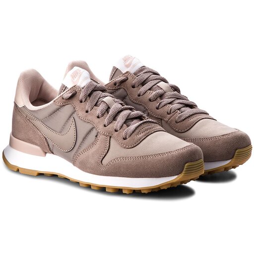Nike internationalist sepia stone store