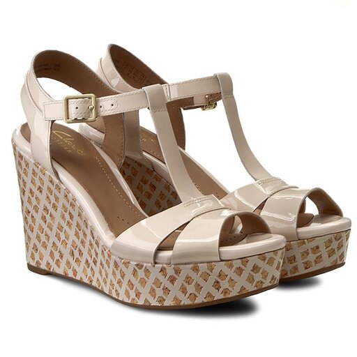 Clarks amelia roma clearance