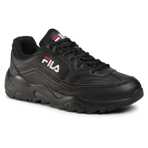 Fila overtake sales