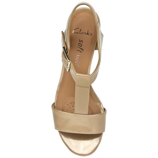Clarks deals smart deva