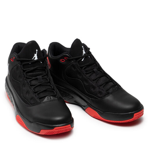 nike max aura 2 black