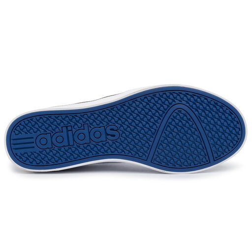 Adidas pace vs blancas top