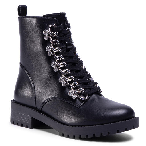 guess boots with chain