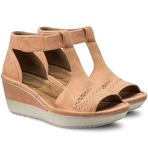 Clarks wynnmere avah hot sale