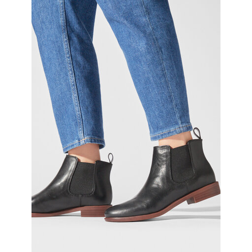 Clarks women's taylor shine chelsea boot on sale