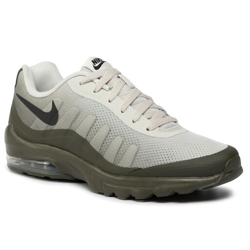 Nike shop invigor khaki