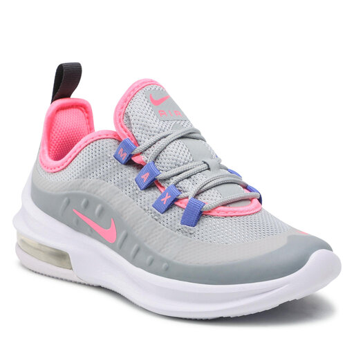 Grey nike air max axis deals