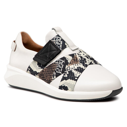 Un rio strap clarks hotsell
