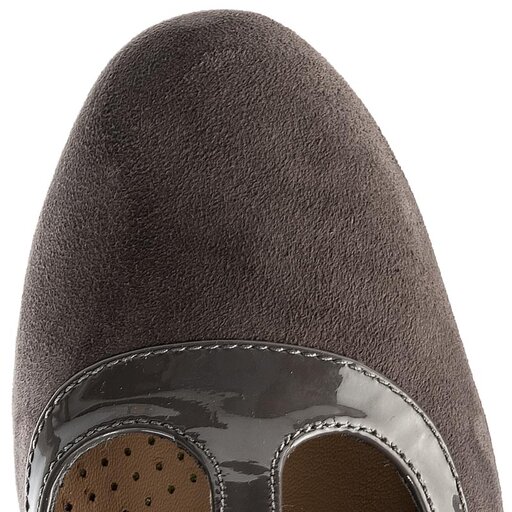 Po buty Clarks Chorus Pitch 261294354 Szary eobuwie .pl