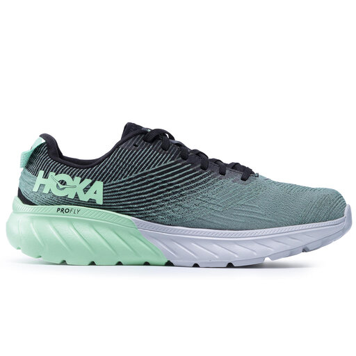hoka mach 3