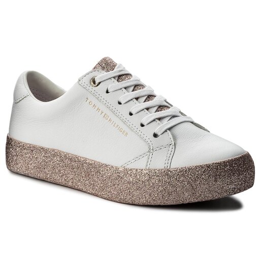 Sneakers Tommy Hilfiger Sparkle Outsole Glitter Sneaker FW0FW02798 WeiB eschuhe